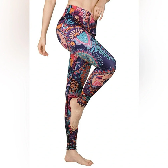 DOVPOD Pants - DOVPOD Printed Yoga Pants.  Paisley. Size XL.